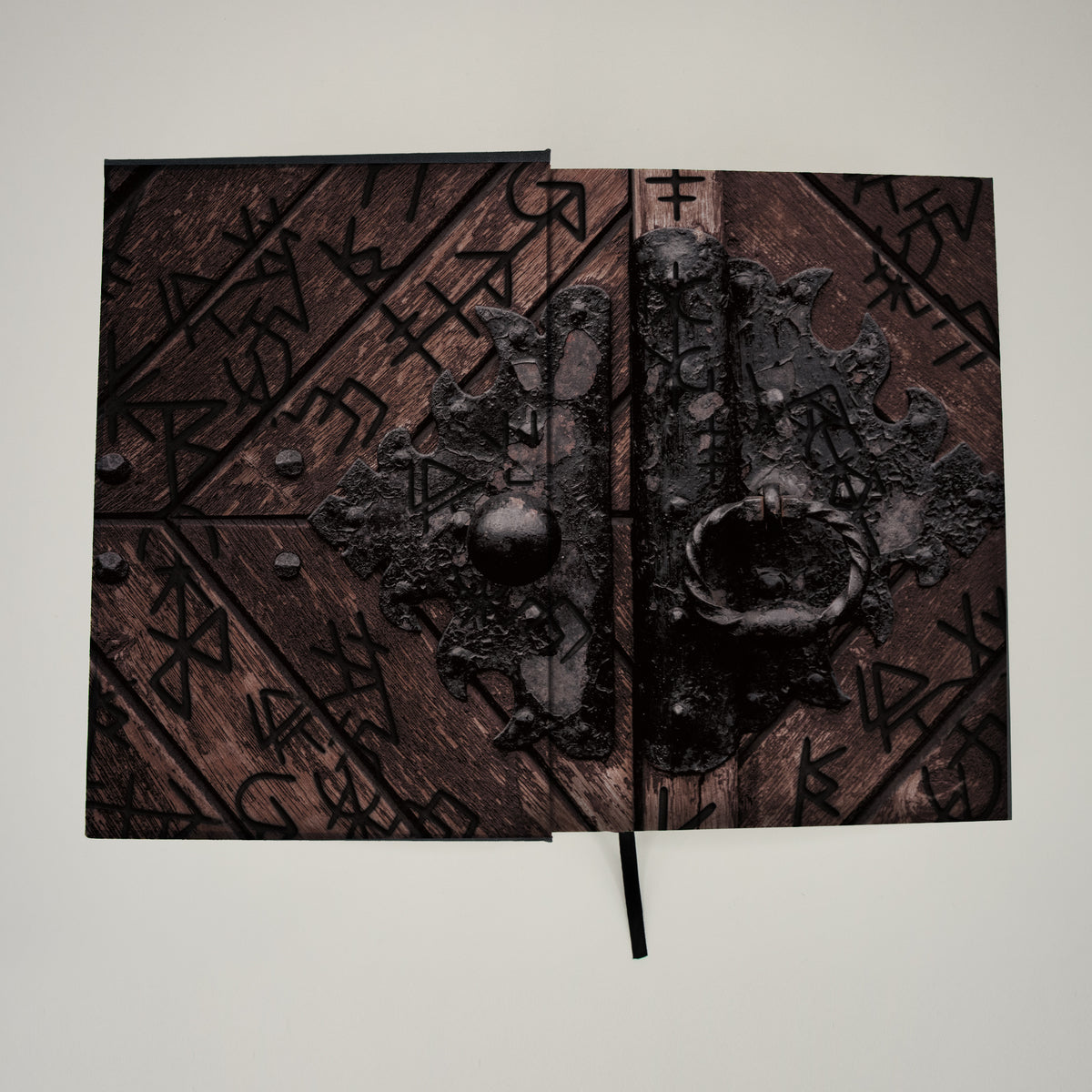 The Devils - Fablelistik Collector’s Edition