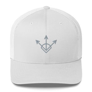 White  hat embroidered with the Silver sigil of financiers and businessmen