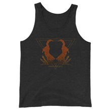 Load image into Gallery viewer, Tank top with two wolves and the phrase &#39;Omnis Vir Lupus&#39;
