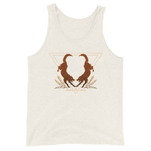 Tank top with two wolves and the phrase 'Omnis Vir Lupus'